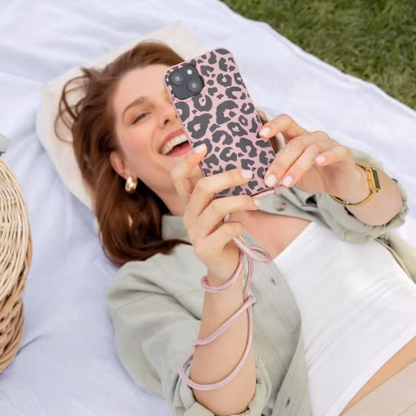 imoshion Siliconen design hoesje met koord Apple iPhone SE (2022 / 2020) / 8 / 7 - Animal Pink