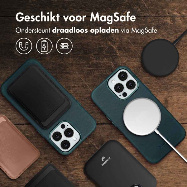 Accezz Vintage Leather Magsafe Backcover Apple iPhone 13 Pro - Smokey Green