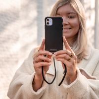 imoshion Color Backcover met afneembaar koord Apple iPhone 11 - Zwart