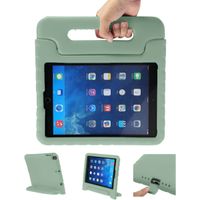 imoshion Kidsproof Backcover met handvat Apple iPad 6 (2018) 9.7 inch / iPad 5 (2017) 9.7 inch - Olive Green