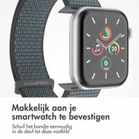 imoshion Nylon bandje Apple Watch Series 1 t/m 9 / SE (38/40/41 mm) | Series 10 / 11 (42 mm) - Ash Green
