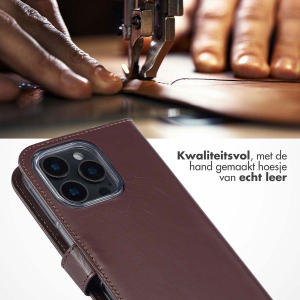 Selencia Echt Leren Bookcase Apple iPhone 16 Pro - Bruin