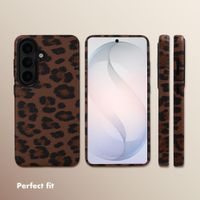 Selencia Sabi Back Cover Panther Print with MagSafe Samsung Galaxy S26 - Mocha Brown
