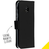 Accezz Wallet Softcase Bookcase Samsung Galaxy J3 (2017) - Zwart