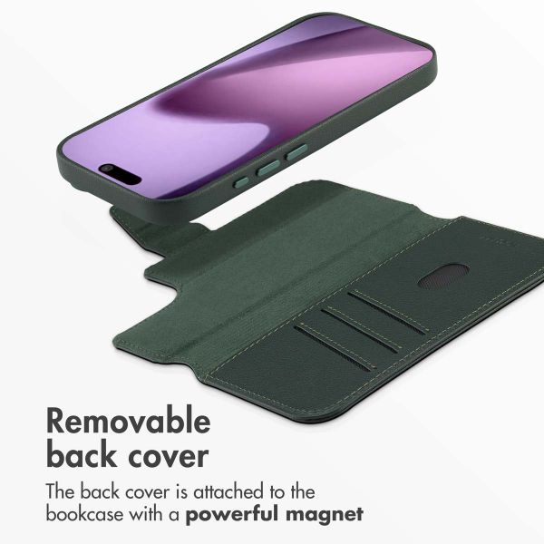Accezz 2-in-1 Leather Bookcase with MagSafe Apple iPhone 17 - Cedar Green