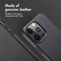 Accezz Leather Back Cover with MagSafe Apple iPhone 13 Pro - Onyx Black