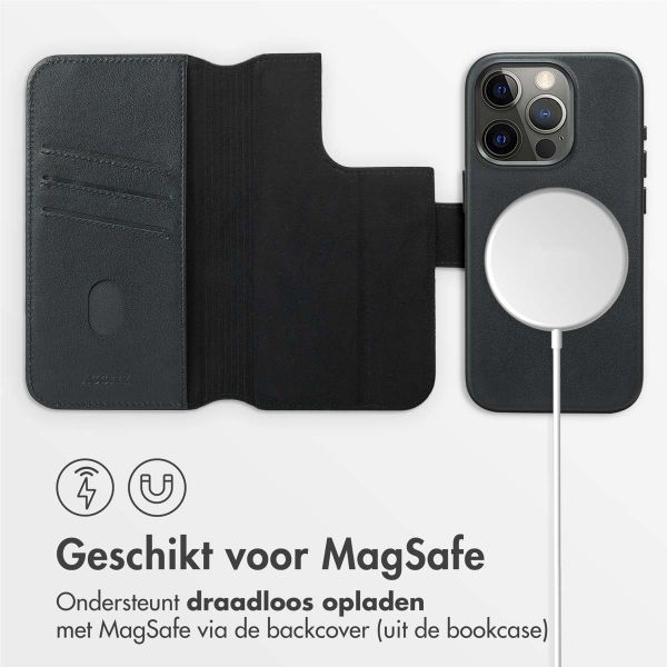 Accezz Leather Bookcase 2-in-1 met MagSafe Apple iPhone 15 Pro - Onyx Black