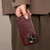 Selencia Croco Backcover met MagSafe Apple iPhone 16 - Burgundy