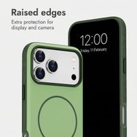 imoshion Colour Back Cover with Thin MagSafe Ring Apple iPhone 17 Pro - Dark Green
