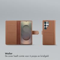 Selencia Olyn Uitneembare Bookcase met MagSafe Samsung Galaxy S25 Ultra - Bruin