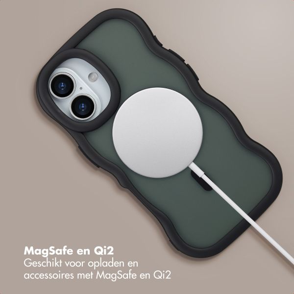 Selencia Wavy Backcover met MagSafe Apple iPhone 17 - Zwart