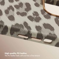Selencia Sabi Back Cover Panther Print with MagSafe Apple iPhone 15 - Soft Ivory