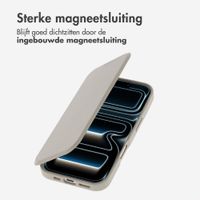 imoshion Transparante Bookcase met MagSafe Apple iPhone 17 Pro - Beige