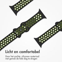 imoshion Sport⁺ bandje Apple Watch Series 1 t/m 9 / SE (38/40/41 mm) | Series 10 / 11 (42 mm) - Maat M/L - Black Volt