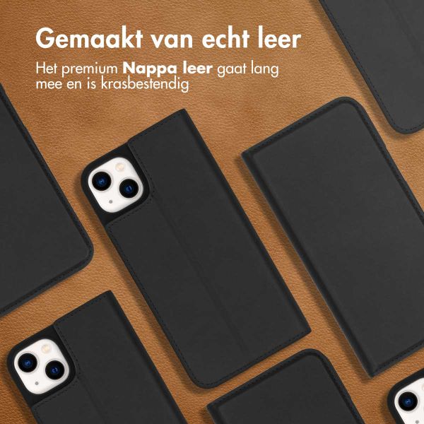 Accezz Premium Leather Slim Bookcase Apple iPhone 14 Plus - Zwart