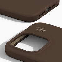 iDeal of Sweden Silicone Case met MagSafe Apple iPhone 15 Pro Max - Mocha Mousse