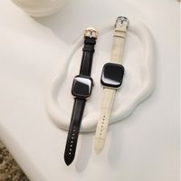 Burga Genuine Leather Band Apple Watch Series 1 - 11 / SE / Ultra (44/45/46/49 mm) - Buttermelt / Silver