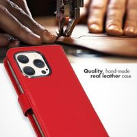 Selencia Genuine Leather Book Case Apple iPhone 15 Pro - Red