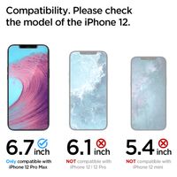 Spigen GLAStR EZ Fit Screenprotector + Applicator Apple iPhone 12 Pro Max