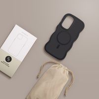 Selencia Wavy Backcover met MagSafe Samsung Galaxy A36 / A56 - Zwart