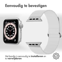 imoshion Magnetisch lederen bandje Apple Watch Series 1 t/m 9 / SE (38/40/41 mm) | Series 10 / 11 (42 mm) - Wit