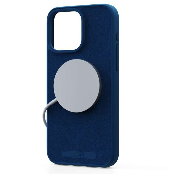 Njorð Collections Suède Comfort+ Case MagSafe iPhone 15 Pro Max - Blue