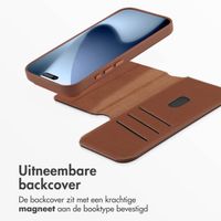 Accezz Leather Bookcase 2-in-1 met MagSafe Apple iPhone 17 Pro - Sienna Brown