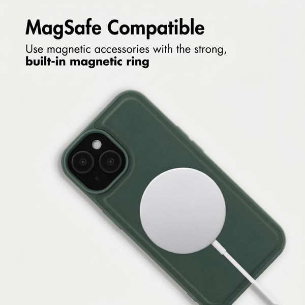 Accezz Edge Back Cover with MagSafe Apple iPhone 15 - Green