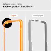 Spigen GLAStR EZ Fit Screenprotector + Applicator Apple iPhone 14 Pro Max