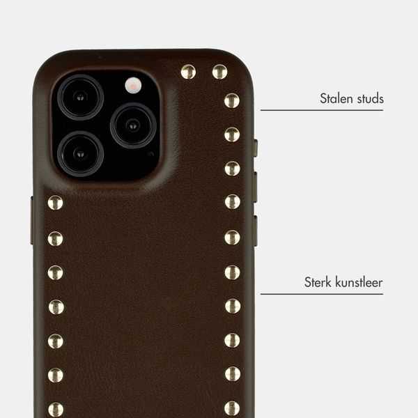 Selencia Studs Backcover met MagSafe Apple iPhone 15 Pro - Cacao Crush