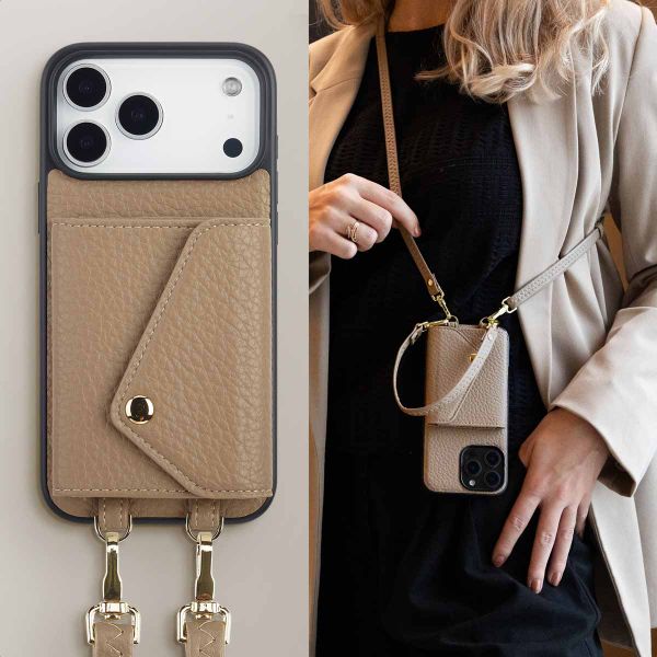 Selencia Sera Telefoonhoes met Koord en Envelop Pashouder Apple iPhone 18 Pro / 17 Pro - Taupe