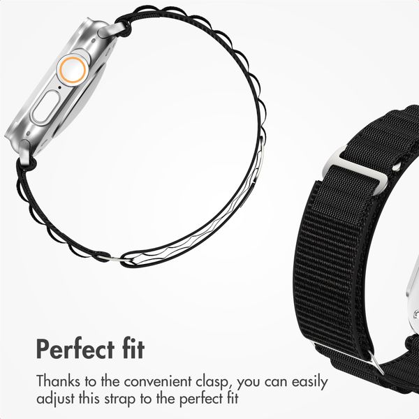 Accezz Nylon Alpine Band Apple Watch | 44/45/46/49 mm - Black