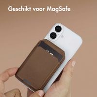 Accezz Leren Wallet met standaard - Geschikt voor MagSafe en Qi2 - Coffee Brown