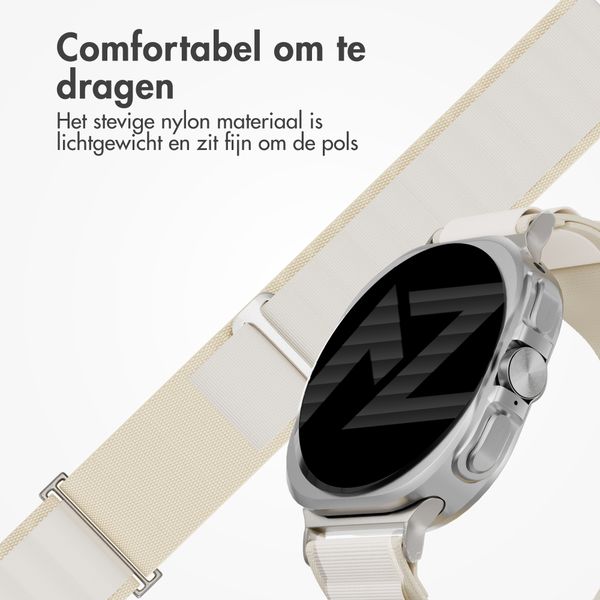Accezz Nylon Alpine bandje Samsung Galaxy Watch Ultra 2 (2026) / Ultra (2024/2025) - Sterrenlicht