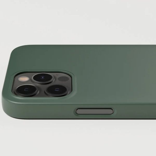 Nudient Thin Case iPhone 12 (Pro) - Misty Green