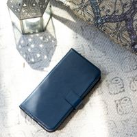 Selencia Echt Lederen Bookcase iPhone 8 Plus / 7 Plus - Blauw