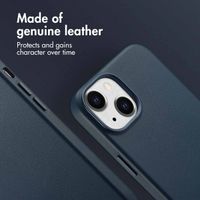 Accezz Leather Back Cover with MagSafe Apple iPhone 14 - Nightfall Blue
