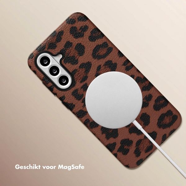 Selencia Sabi Backcover Panterprint met MagSafe Samsung Galaxy A56 - Mocha Brown