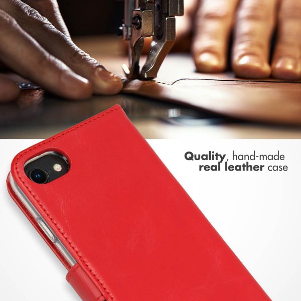 Selencia Genuine Leather Book Case Apple iPhone SE (2022 / 2020) / 8 / 7 / 6(s) - Red