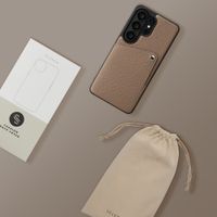 Selencia Riva Backcover met Pashouder Samsung Galaxy S26 Ultra - Mocha Brown