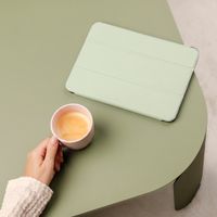 imoshion Trifold Bookcase Apple iPad 6 (2018) 9.7 inch / iPad 5 (2017) 9.7 inch / Air 2 (2014)/Air 1 (2013) - Lichtgroen