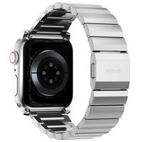 Nomad Magnetische stalen schakelband Apple Watch Series 1 t/m 11 / SE / Ultra (44/45/46/49 mm) - Silver