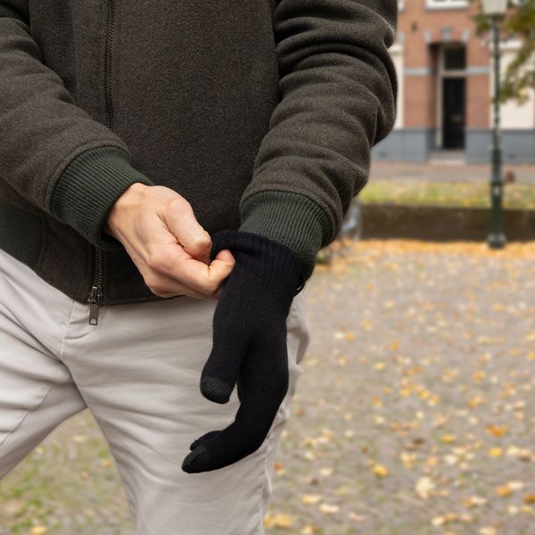 Selencia Knitted Touchscreen Handschoenen - One Size - Zwart