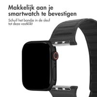 Accezz Magnetisch echt lederen bandje Apple Watch | 44/45/46/49 mm - Zwart
