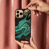 Burga Elite Gold Backcover iPhone 14 - Emerald Pool