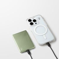 iDeal of Sweden Slim MagSafe Powerbank 5.000 mAh - Draadloze powerbank - Sage Green