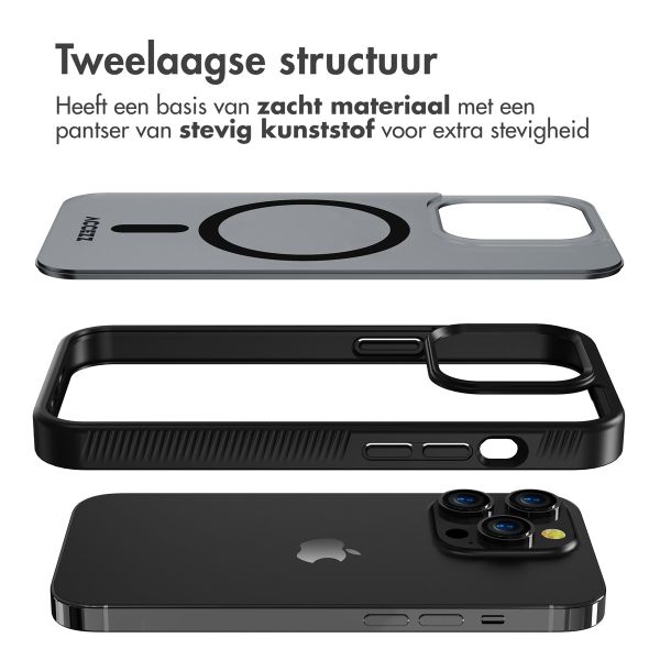 Accezz Rugged Frosted Backcover met MagSafe iPhone 14 Pro - Zwart