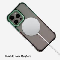 Selencia Gradient Backcover met MagSafe Apple iPhone 16 Pro Max - Groen / Bruin