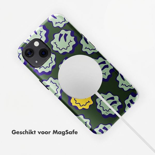 Selencia Vivid Backcover met MagSafe Apple iPhone 13 - Wavy Smiley Green