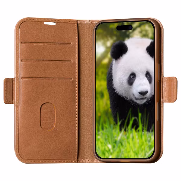 dbramante1928 Copenhagen Bookcase Apple iPhone 16 Pro - Tan